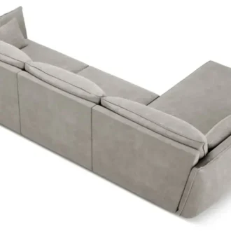 ركنة كايل المميزة، مثالية لجلسات أنيقة ومريحة.