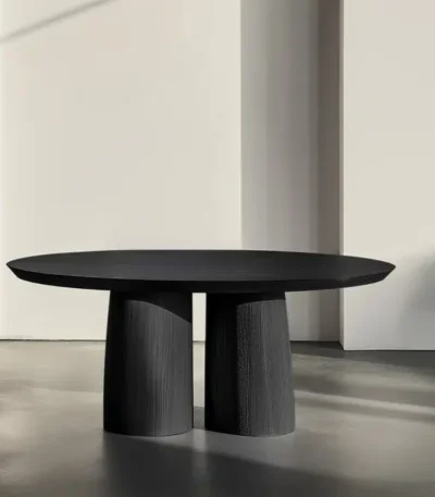 طاولة طعام بيضاوية